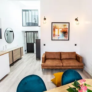  Apartment Magnifique Duplex 2ch / 2 Sdb